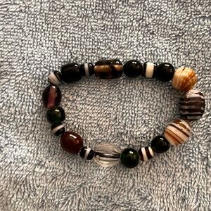 Elegant Multicolor Beaded Bracelet